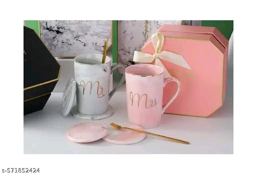 Premium Ceramic Marble Mr & Mrs Mug Set (2 pcs) with Lids & Golden Spoons – Anniversary Wedding Coffee Tea Couple Gift – Microwave & Dishwasher Safe
